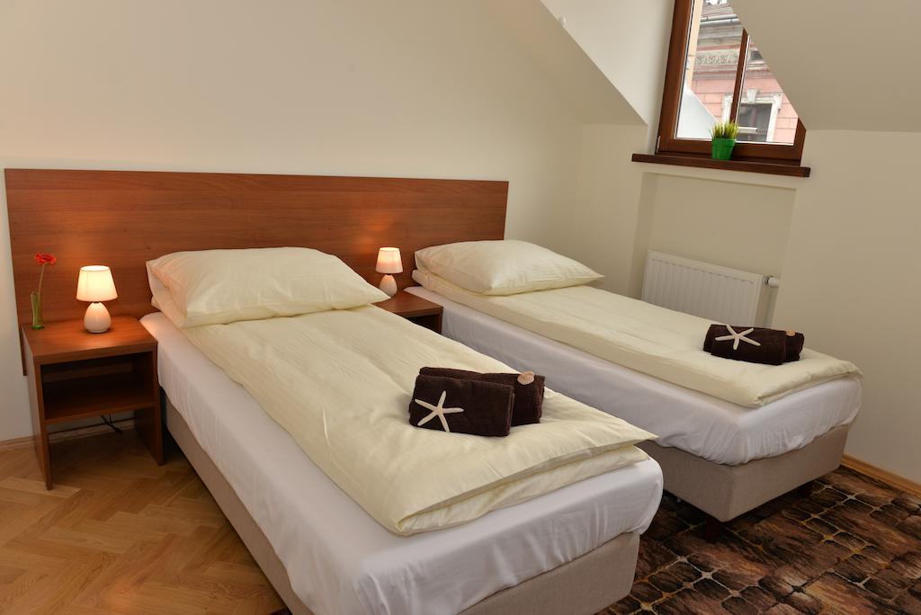 Royal Route 29 Comfort Rooms Krakow Room photo
