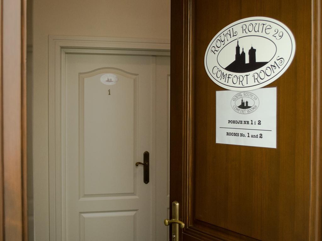 Royal Route 29 Comfort Rooms Krakow Exterior photo